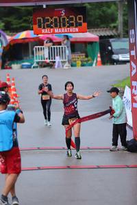 BIB: 020039
                            <button type="button" onclick="openModal(5721412)" class="btn btn-primary btn-sm float-right btn-popup" data-toggle="modal" data-target=".modal-high-quality">
                        <i class="fas fa-shopping-cart"></i> Add to Cart
                    </button>
                                            <button type="button" onclick="isThisMe(5721412, true)" class="btn btn-success btn-sm float-right btn-popup btn-isme hidden" data-toggle="tooltip" data-placement="bottom" title="นี่คือรูปของคุณใช่ไหม คลิกที่นี่เพื่อเอาเข้าอัลบั้ม">
                        <i class="fas fa-plus"></i> Add to album
                    </button>
                    <button type="button" onclick="isThisMe(5721412, false)" class="btn btn-warning btn-sm float-right btn-popup btn-isnotme hidden">
                        <i class="fas fa-ban"></i> Remove from album
                    </button>